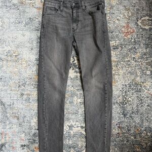 Levi's 30/32 Gray Skinny Jeans